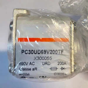 1PC NEW For X300055 PC30UD69V200TF Fuse 690V AC 200A