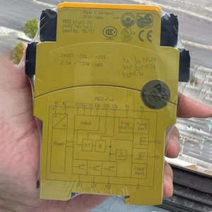 1PC New 24V PNOZ e1vp 10S 784131 For Pilz Safety Relay Module