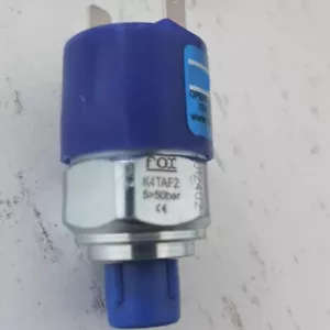 1PC New For FOX K4TAF2 Pressure Switch
