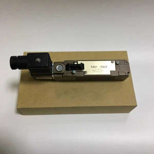 1PCS NEW For NEW-ERA Solenoid Valve TA51-S9D-T=TA5