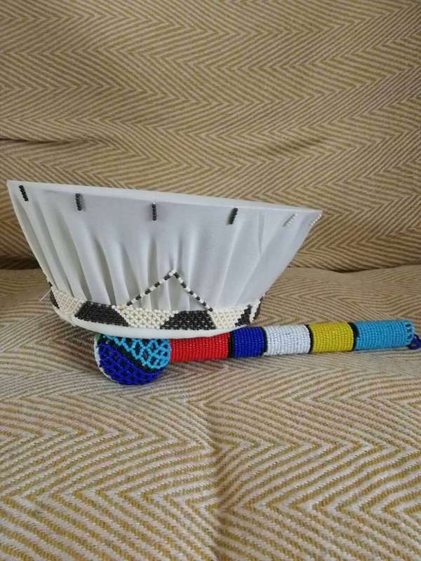 Handmade Zulu ladies bucket hat - Isicholo