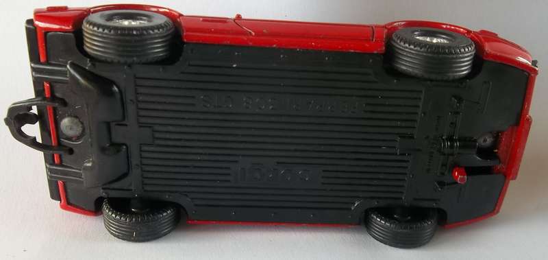 Corgi Toys Ferrari 308 GTS  Made in England Vintage Model Car 1980s Classic Magnum P.I shape vintage