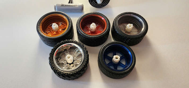 Fly Wheels Kit | Includes 5 Wheels | Fully Licensed Brands