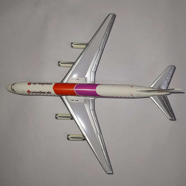 1:400 Scale, Hawaiian Air DC-8 McDonnel Douglas, Diecast Display Model.