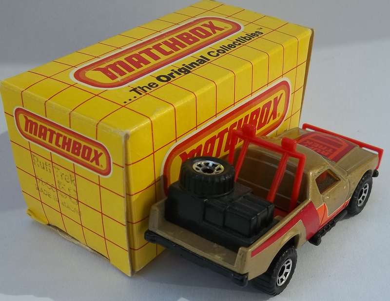 MATCHBOX Ruff Trek Bakkie Mint Boxed Model Car Die Cast Made in Macau 1980's