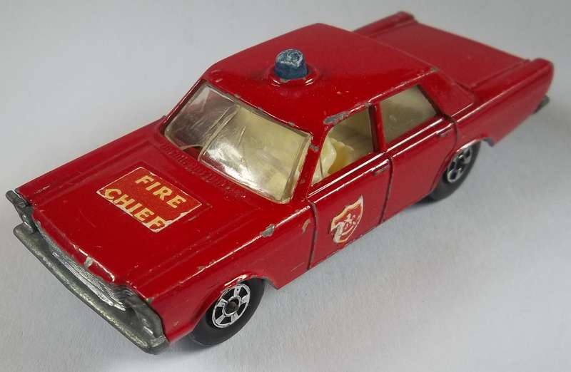 MATCHBOX Lesney SUPERFAST #59 Ford Galaxie Fire Chief Made in England in 1969 Vintage