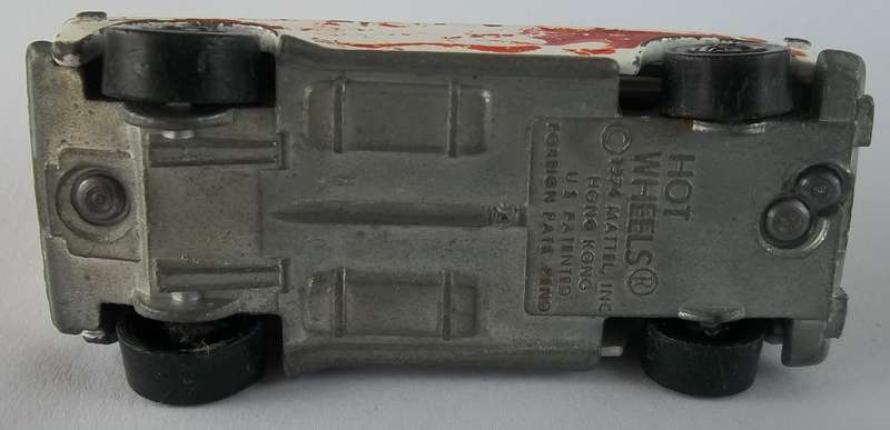 ERROR Hot Wheels 1974 Chev Van (DOUBLE RIVET ERROR) similar scale to Matchbox HOTWHEELS