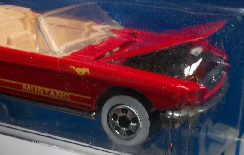 Hot Wheels 1965 Ford Mustang Convertible Matchbox Scale Vintage Die Cast 29 years Old 1991