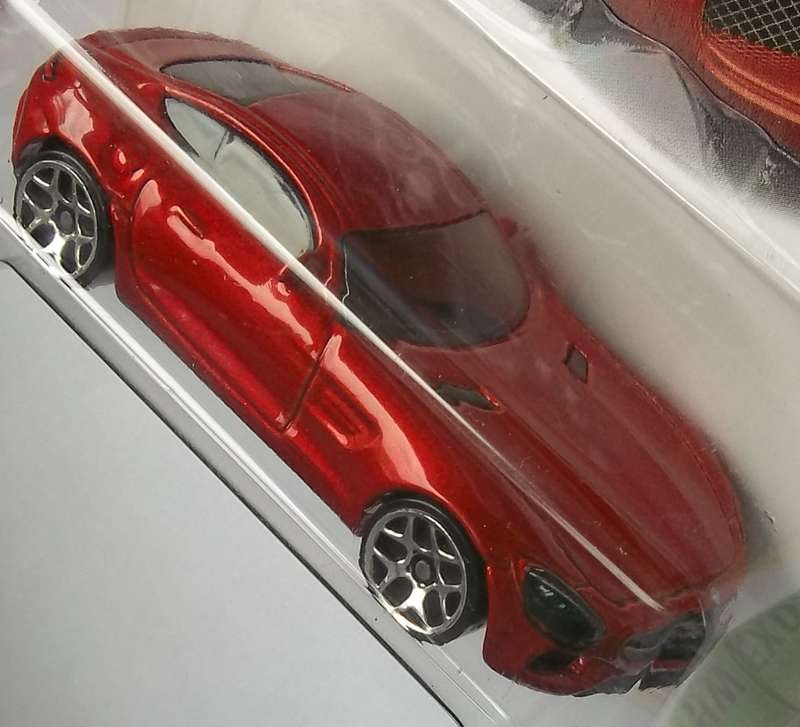 Hot Wheels Exotics Mercedes AMG GT 2015 HOTWHEELS like Matchbox Boxed Model Car
