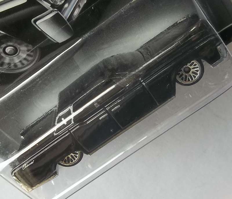 HOT WHEELS JAMES BOND 007 SERIES 1964 Lincoln Continental HOTWHEELS similar Scale to Matchbox 2014