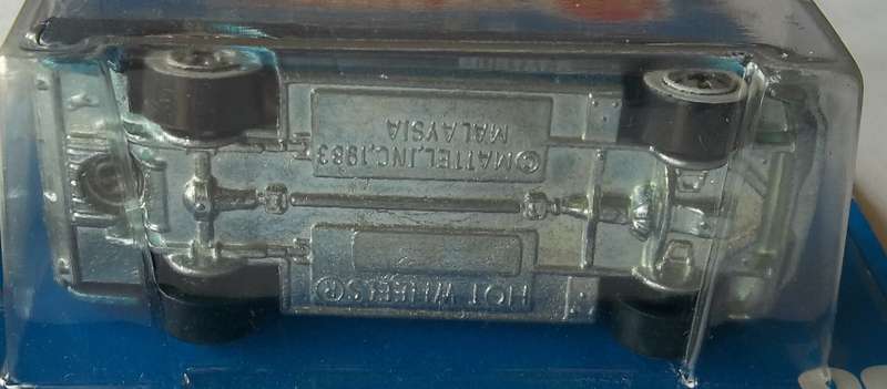1990 HOT WHEELS 1965 Ford Mustang Convertible Like Matchbox 1:64 HOTWHEELS VINTAGE SEALED MODEL