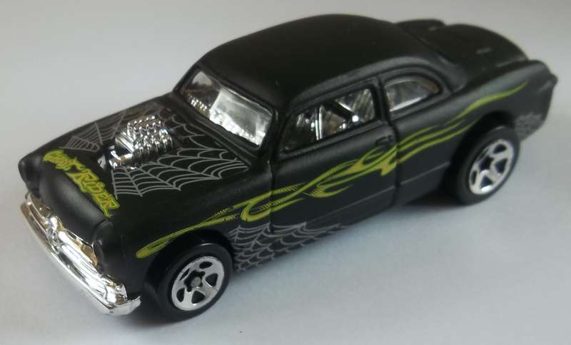 Hot Wheels Collection of 10 Cars MUSCLE CARS Similar scale Matchbox HOTWHEELS