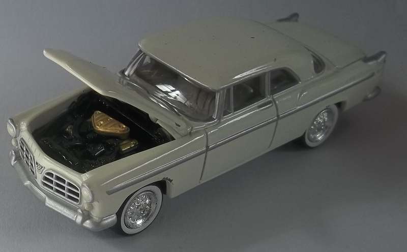 Johnny Lightning 1950's Chrysler Similar scale to Matchbox roughly 1/64 Rubber tyres Made in 2000