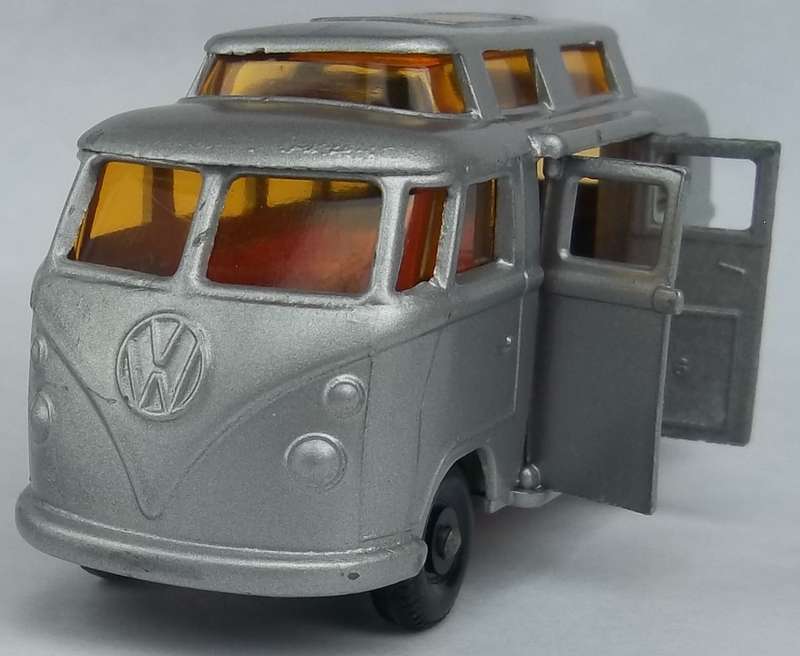 MATCHBOX Lesney 1-75 Series Regular Wheels #34 Volkswagen Camper 1966 MODEL VW BOXED VINTAGE