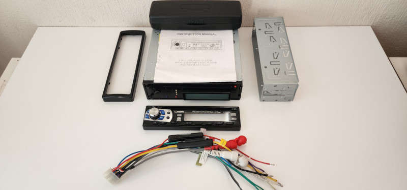 Logik Card Radio Head Unit | AM/FM Radio & CD Player | Complete with Harness & Accessories