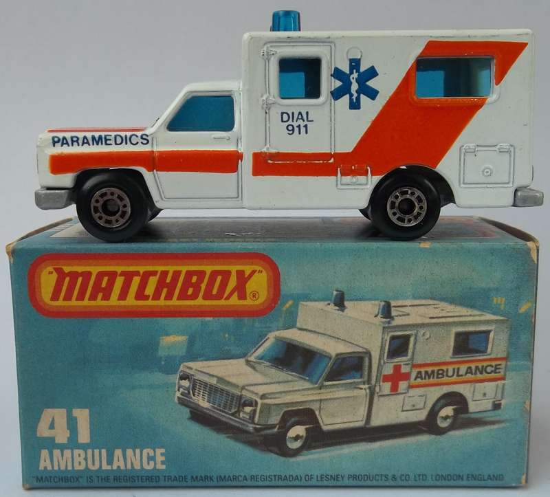 MATCHBOX Lesney Superfast #41 Ambulance BOXED Made in England Die cast Model