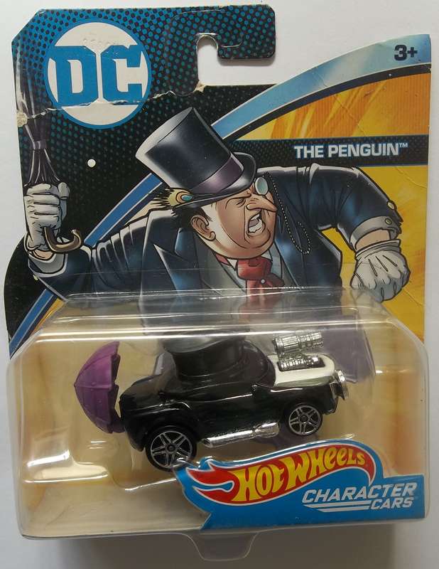 Hot Wheels Character Cars The Penguin Like Matchbox Scale HOTWHEELS 2016 Model Car Large Model