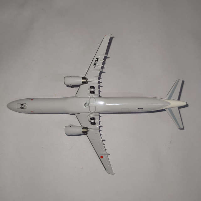 1:400 Scale, ANA(All Nipon Airlines) Airbus 321, Diecast Display Model.