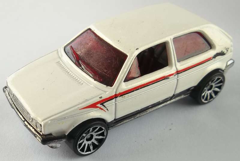 Hot Wheels Volkswagen Golf GTi HOTWHEELS Like Matchbox scale Post 2010 White