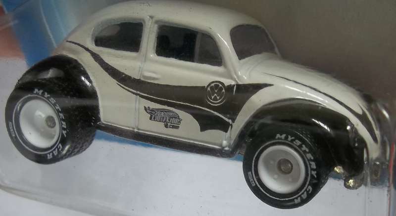 Hot Wheels MYSTERY CARS VW VOLKSWAGEN RUBBER TYRES Beetle Bug Similar scale to Matchbox HOTWHEELS