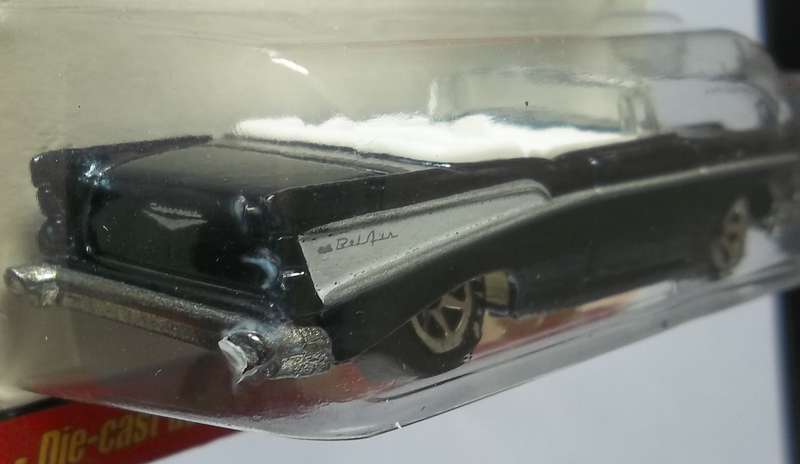 Hot Wheels Classics Series 2 1957 Chevrolet Bel Air Convertible like Matchbox HOT WHEELS FULL METAL