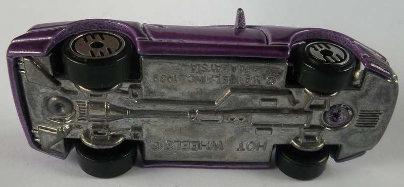 Hot Wheels Nissan 300 ZX Made in 1989 Metal Base Mint HOTWHEELS - Matchbox scale model car