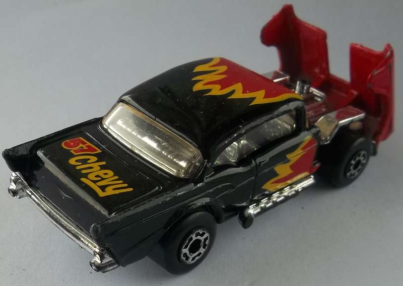 MATCHBOX Lesney  1957 Chevy Bel Air Opening Bonnet Made in Macau 1980's