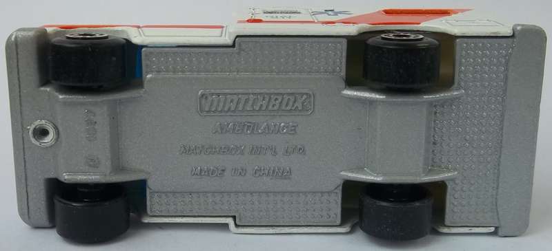 MATCHBOX Lesney Superfast #41 Ambulance BOXED Made in England Die cast Model