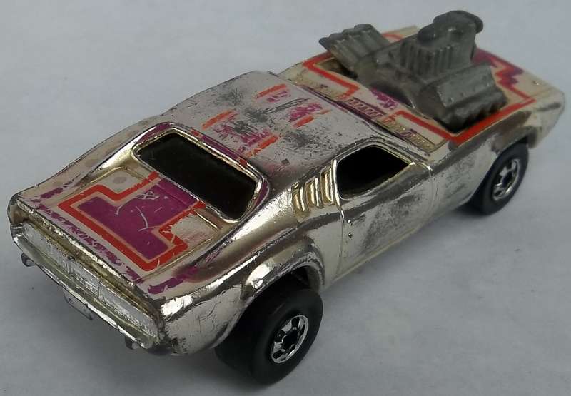 Hot Wheels Dodge Made in the 1970's Vintage Model Similar scale to Matchbox HOTWHEELS