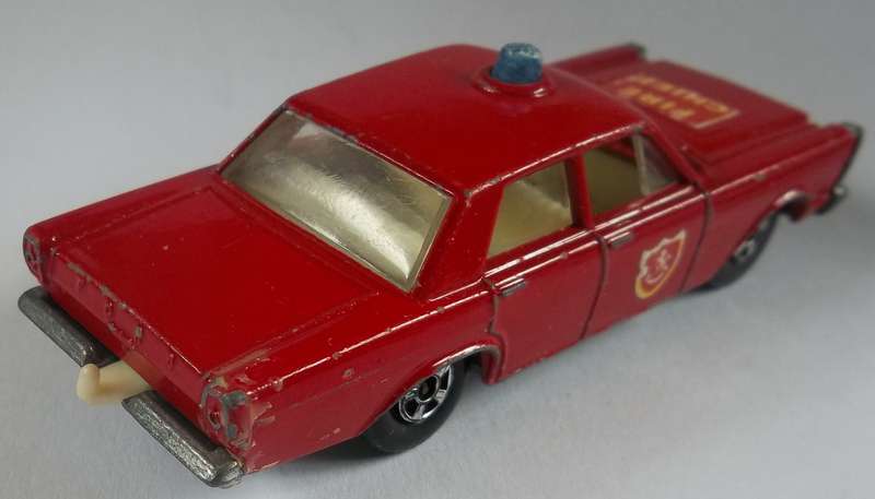 MATCHBOX Lesney SUPERFAST #59 Ford Galaxie Fire Chief Made in England in 1969 Vintage