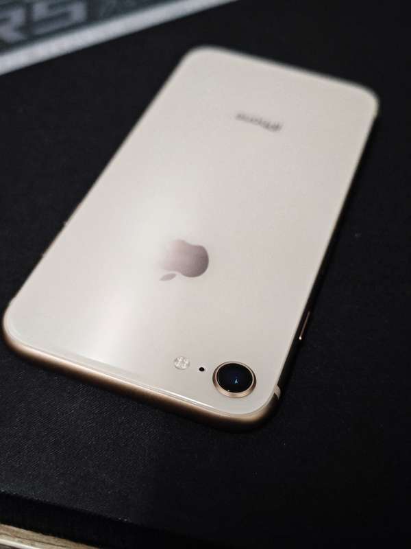 iPhone 8 256GB Gold - REFURBISHED