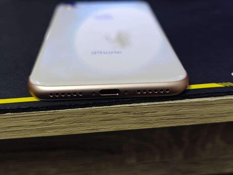 iPhone 8 256GB Gold
