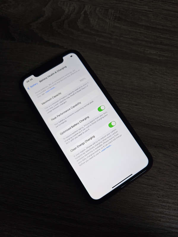 iPhone XR Red 128GB