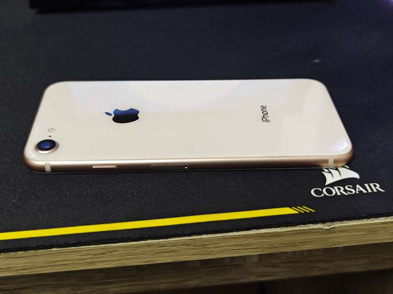iPhone 8 256GB Gold