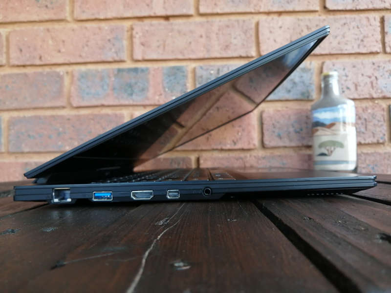 Gigabyte Aero 15X-V8 Extreme Gaming Laptop-*Core i7 8750H, 32GB RAM, 512GB NVMe, GTX1070, 144Hz IPS*