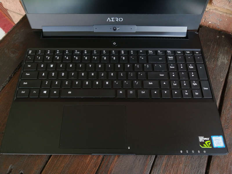 Gigabyte Aero 15X-V8 Extreme Gaming Laptop-*Core i7 8750H, 32GB RAM, 512GB NVMe, GTX1070, 144Hz IPS*