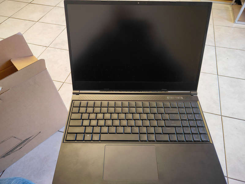 Wootbook Gaming laptop GM5ZG8W Spares laptop / Sold as is (voetstoots, faulty motherboard)