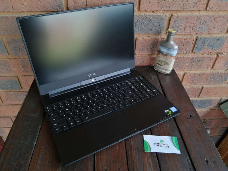Gigabyte Aero 15X-V8 Extreme Gaming Laptop-*Core i7 8750H, 32GB RAM, 512GB NVMe, GTX1070, 144Hz IPS*