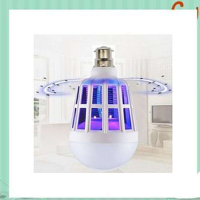 BULK FROM 6 // PIN 2-in-1 Mosquito Killer LED Bulb & Lamp
