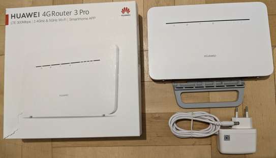 Latest Huawei 4G Router 3 Pro model B535 (It take a SIM CARD) up 64 users