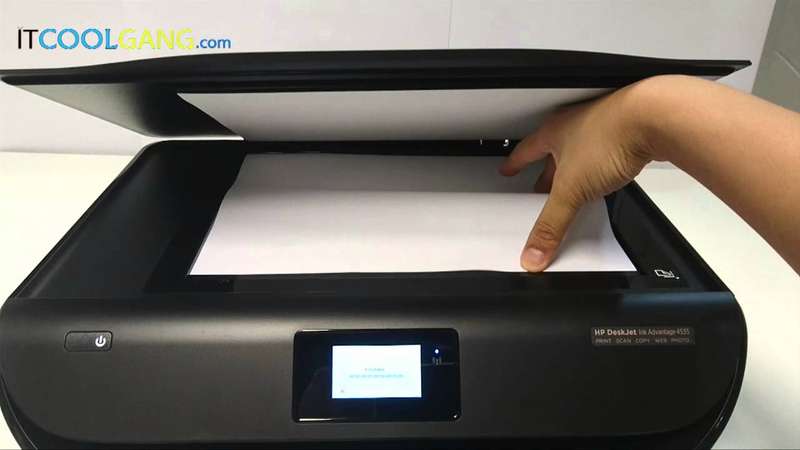 HP Deskjet Ink Advantage 4535 All-In-One Wireless Printing and Touchscreen - Includes colour ink