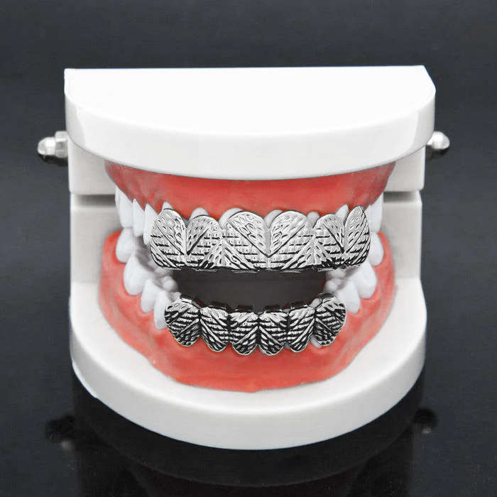 Silver Diamond Tribal Cut 6-row Upper &amp; Lower Teeth Grillz