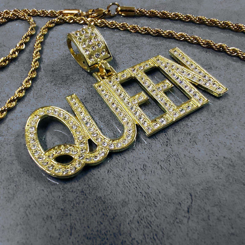 Hip Hop Iced Encrusted Queen Pendant and 20inch Rope Chain Product (Gold)
