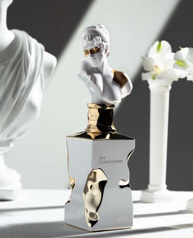 Lattafa Her Confession 100 ml Eau De Parfum Sweet Floral scent