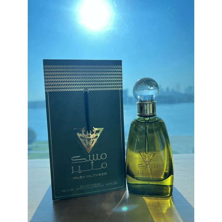 Ard Al Zaafaran Musk Mutheer 100 ml Eau De Parfum Musky scent
