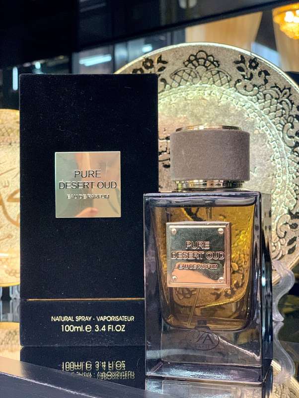 Fragrance World Pure Desert Oud 100 ml Eau De Parfim Oud scent