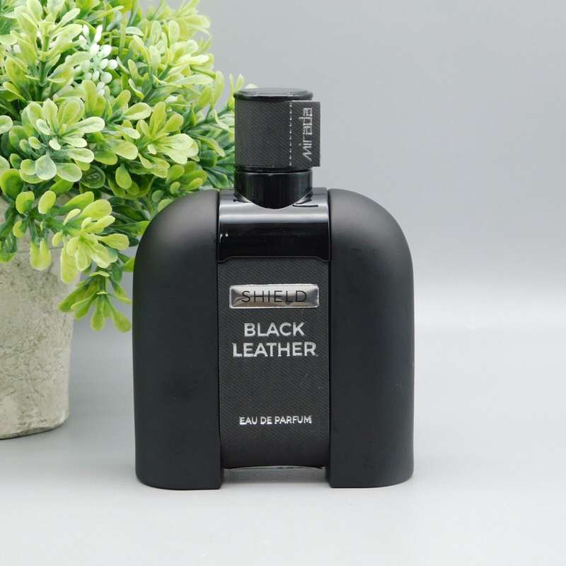 Mirada Shield Black Leather 100 ml Eau De Parfum Leather scent