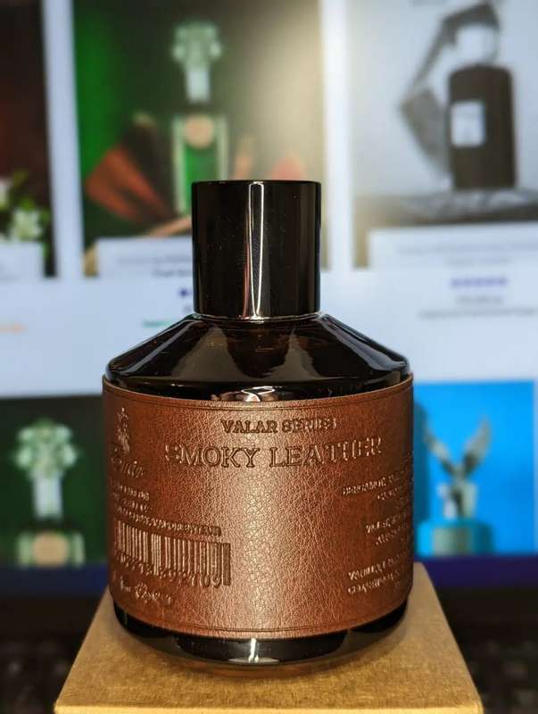 Paris Corner Emir Smoky Leather 100 ml Eau De Parfum Leather scent