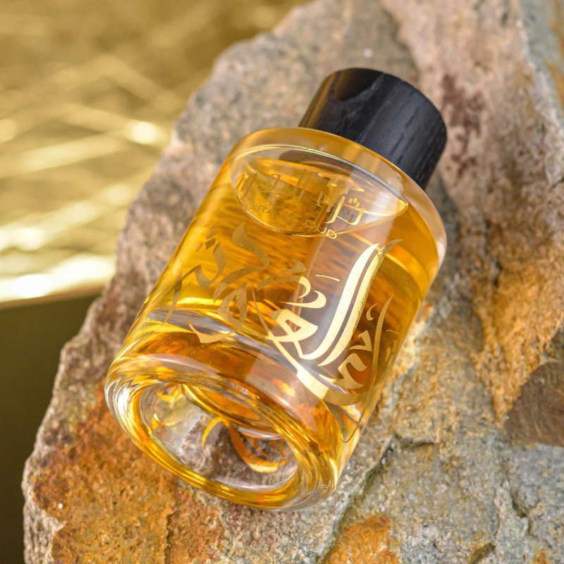 Ard Al Zaafaran Thara Al Oud 100 ml Eau De Parfum Oud scent
