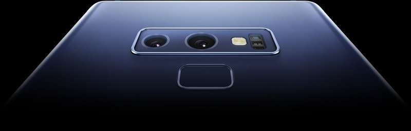 An extreme close-up of Galaxy Note9s dual lens rear camera and fingerprint scanner